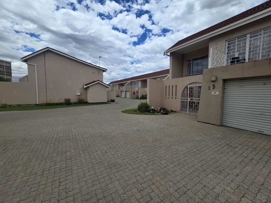 2 Bedroom Property for Sale in Welkom Free State